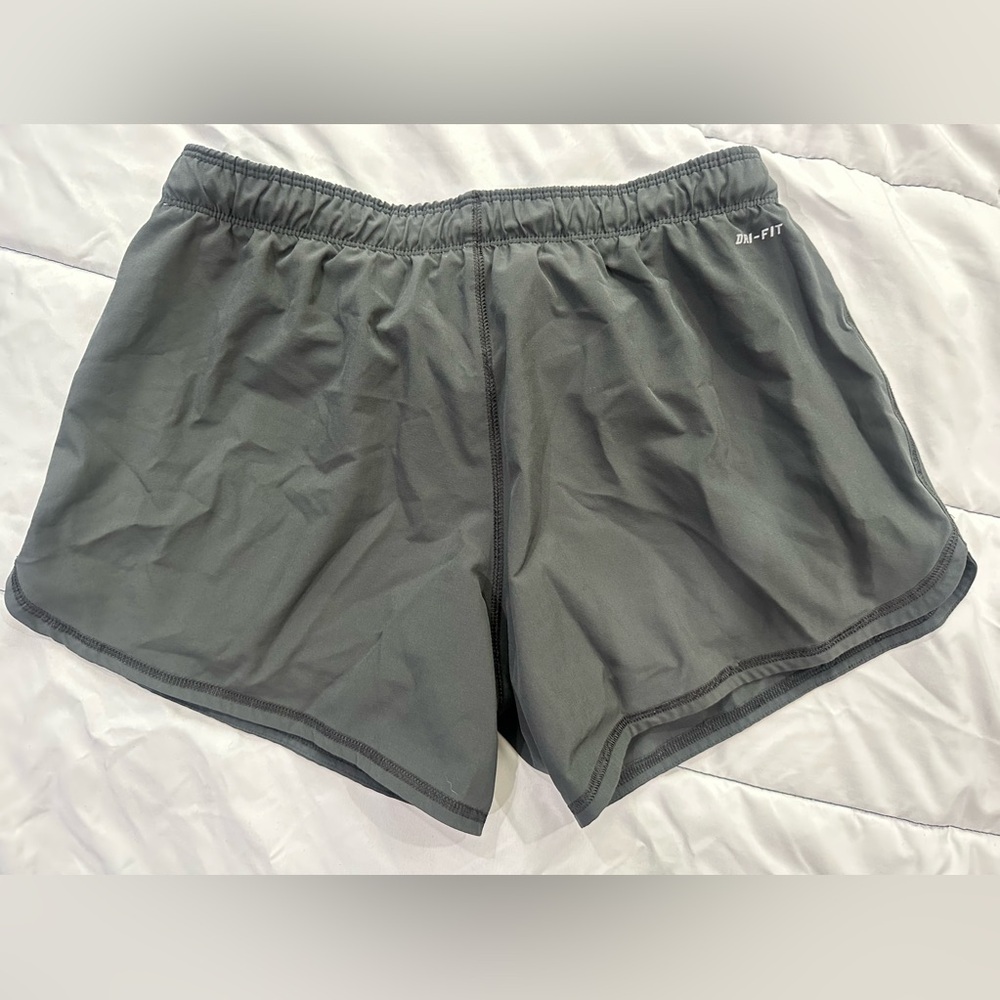 Nike Gray Athletic Shorts Lightweight Quick-Dry Compression lined - Picture 4 of 5